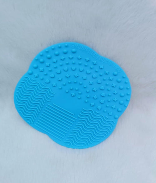 Silicone Cosmetic Brush Cleaner Pad – Makeup Brush Washing Tool