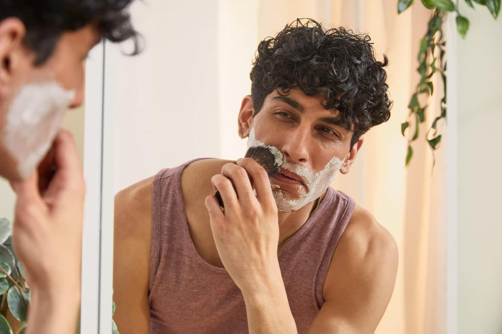 The Body Shop Maca Root & Aloe Softening Shaving Cream for Men 200ML