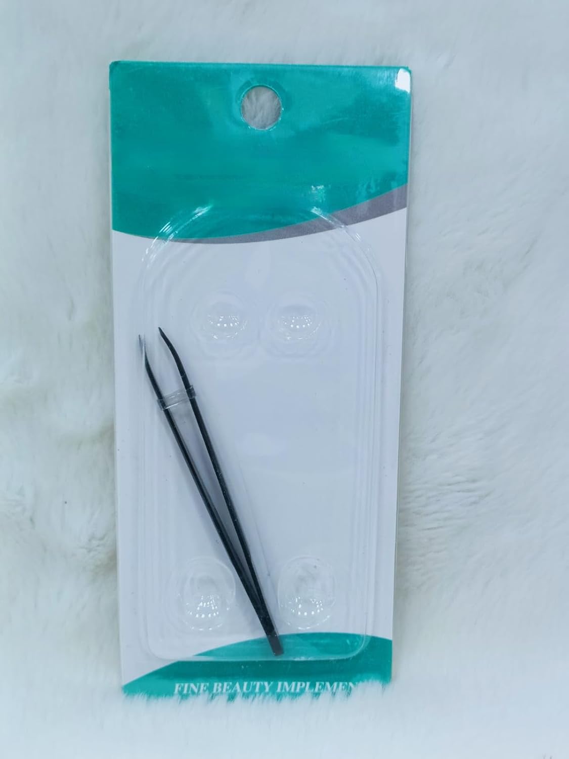 Straight Tweezer – Precision Hair Removal Tool