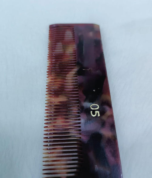 Pocket Hair Comb – Compact & Convenient Hair Grooming