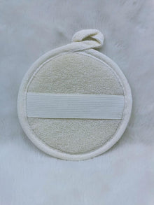 Oval Natural Bathing Loofah – Gentle Exfoliation & Fresh Skin