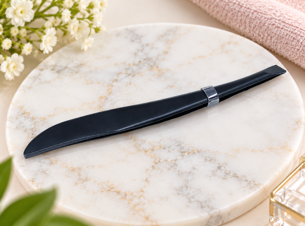 Slant Tip Tweezer Plucker – Black Precision Grooming Tool