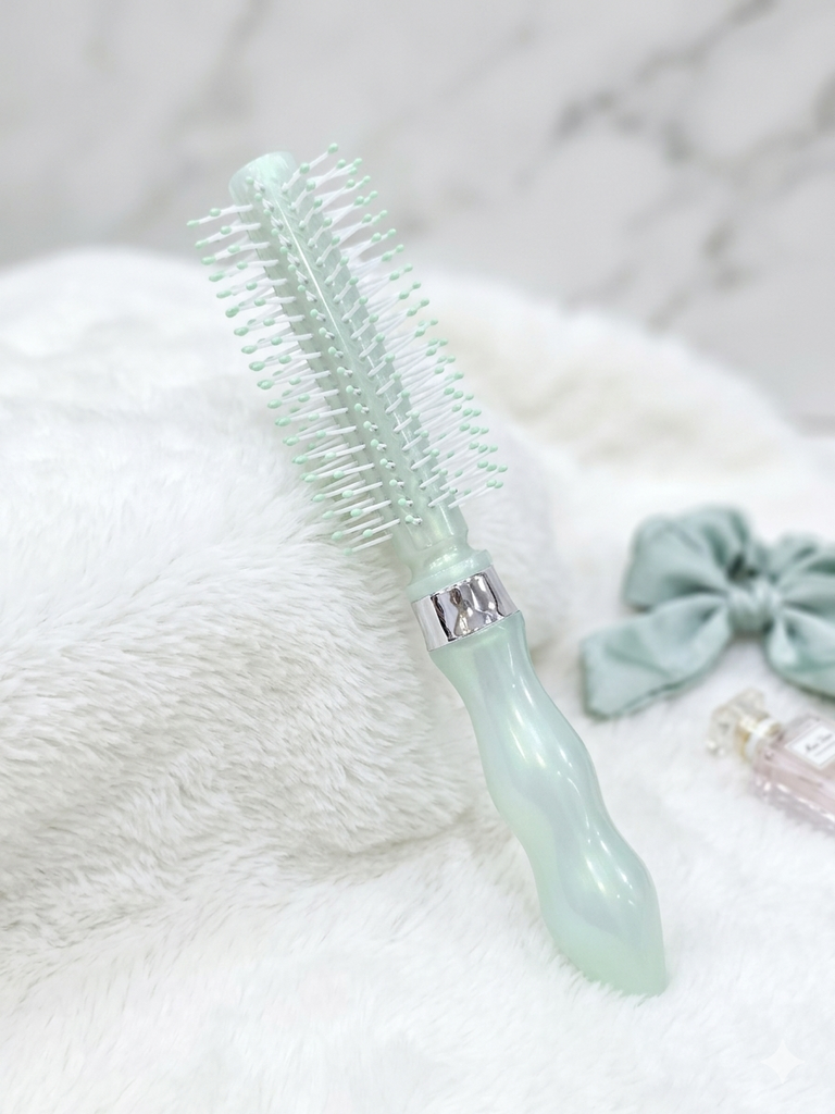 Professional Round Hair Brush for Women &  Girls – Pack of 1PCS