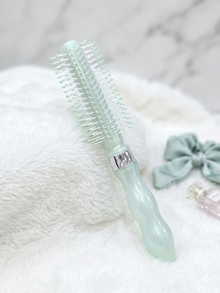 Professional Round Hair Brush for Women &  Girls – Pack of 1PCS