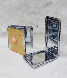 Compact Mirror