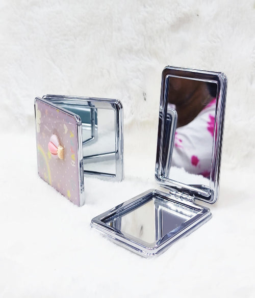 Compact Mirror