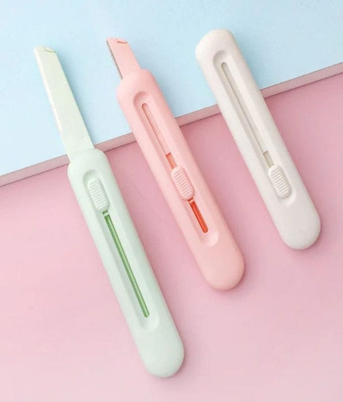 Eyebrow Shaper Manual Razor for Women