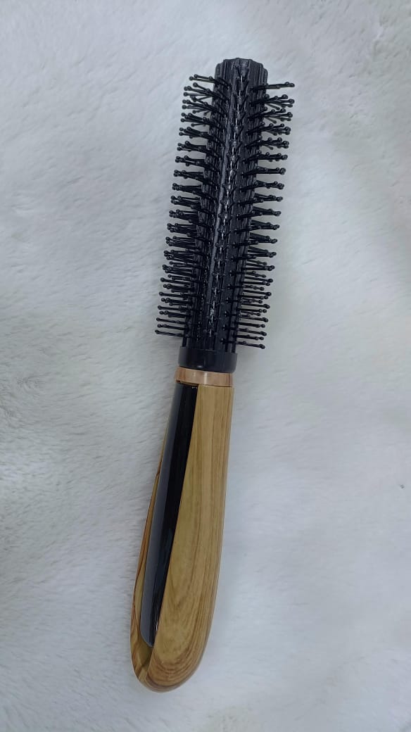 Beauty Outlet Radial Wood Hair Brush – Professional Styling Made Easy