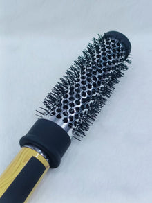 Round Hair Brush for Blow Drying Men and Women, Great On Wet or Dry Hair