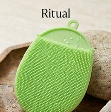 Soft Silicone Facial Cleansing Brush – Gentle Manual Face Scrubber