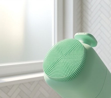 2 in 1 Ice Roller Massager & Silicone Body Brush
