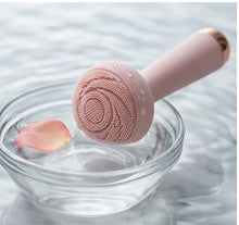 Smart Facial Cleansing Brush – Advanced Skincare for Radiant Glow