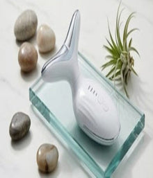 Neck & Face Firming Tool – Lift, Tighten & Rejuvenate