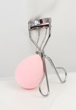 Eyelash Curler – Perfect Tool for Curling Lashes with Blender
