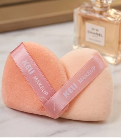 Triangle Powder Puff – Soft Plush Makeup Essential
