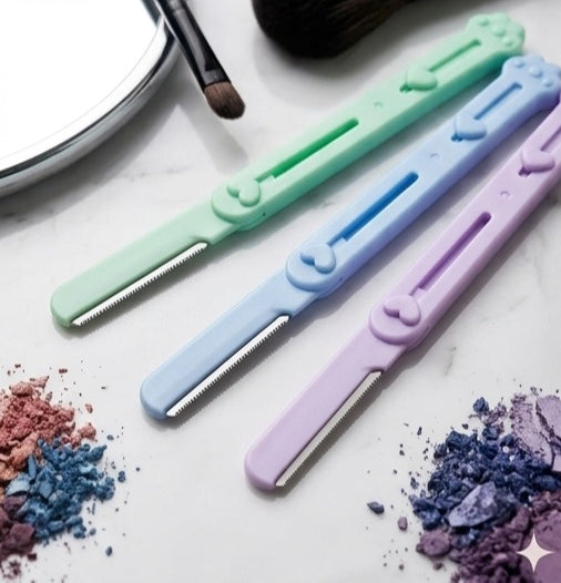 Eyebrow Razor, Facial Razor &  Exfoliating Dermaplaning Tool for men and women
