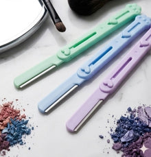 Eyebrow Razor, Facial Razor &  Exfoliating Dermaplaning Tool for men and women