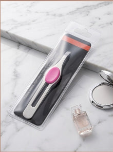 Tweezer for Eyebrows, Ingrown Hair and Facial Hair – Sharp Precision Tweezer for Women and Men