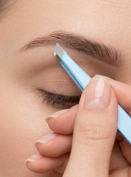 Beauty Care Tools Metal Eyebrow Tweezers!