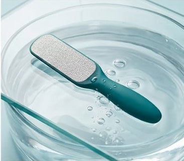 Foot Scrubber 2 Side Steel with Plastic Handle