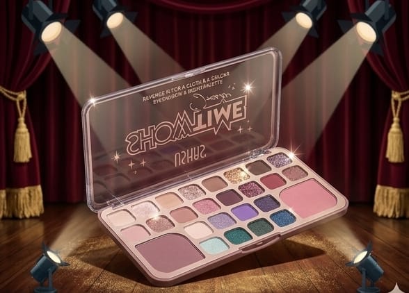 USHAS Showtime Eyeshadow &  Blush Palette