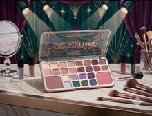 USHAS Showtime Eyeshadow &  Blush Palette