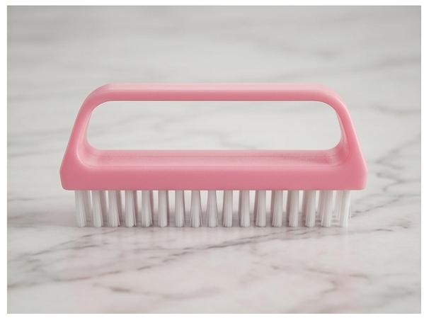 Handle Grip Nail Brush