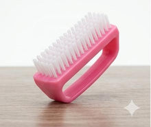Handle Grip Nail Brush