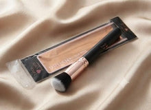 Trendy Look Professional Angled Foundation Brush (MB-131)