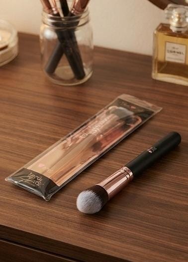 Trendy Look Professional Foundation Brush (MB-130)