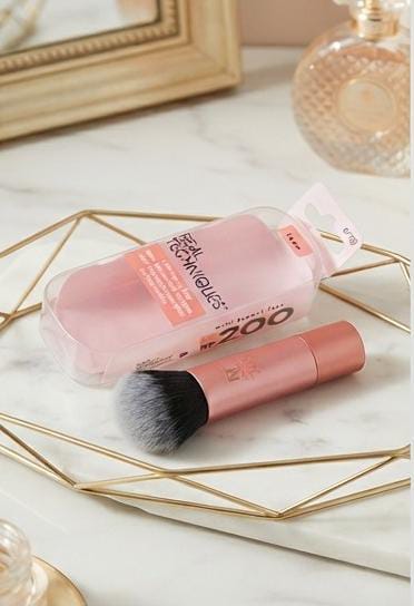 RT Mini Expert Face Foundation Brush (RT01700)