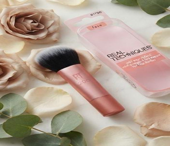 RT Mini Expert Face Foundation Brush (RT01700)