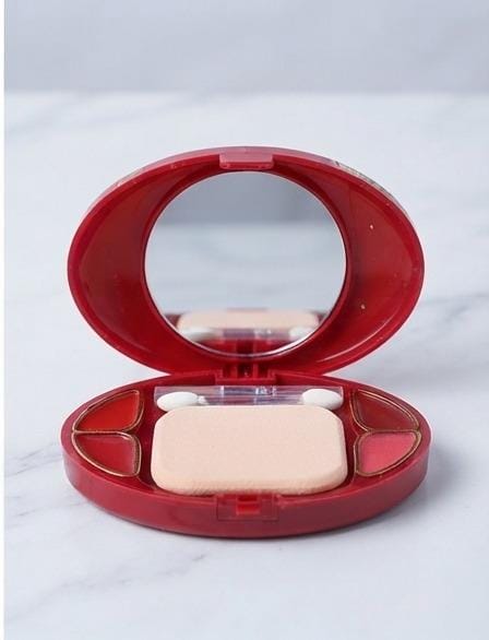 ADS Fashion Hot Makeup Kit – A8273