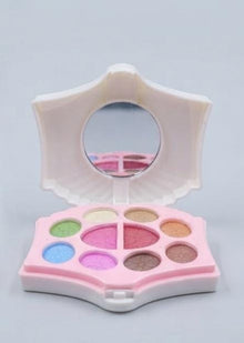 T.Y.A. Fashion Makeup Kit – 5035