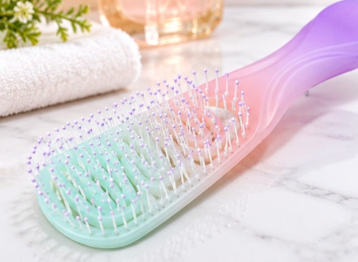 Pastel Ombre Flex Detangling Brush – Ergonomic Curved Vented Hairbrush for Scalp Care & Quick Styling