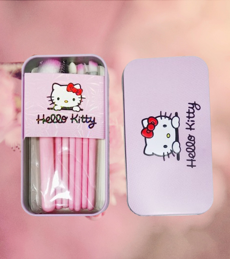 Hello Kitty Make-Up Brush Set 7 Pcs With Mini Case