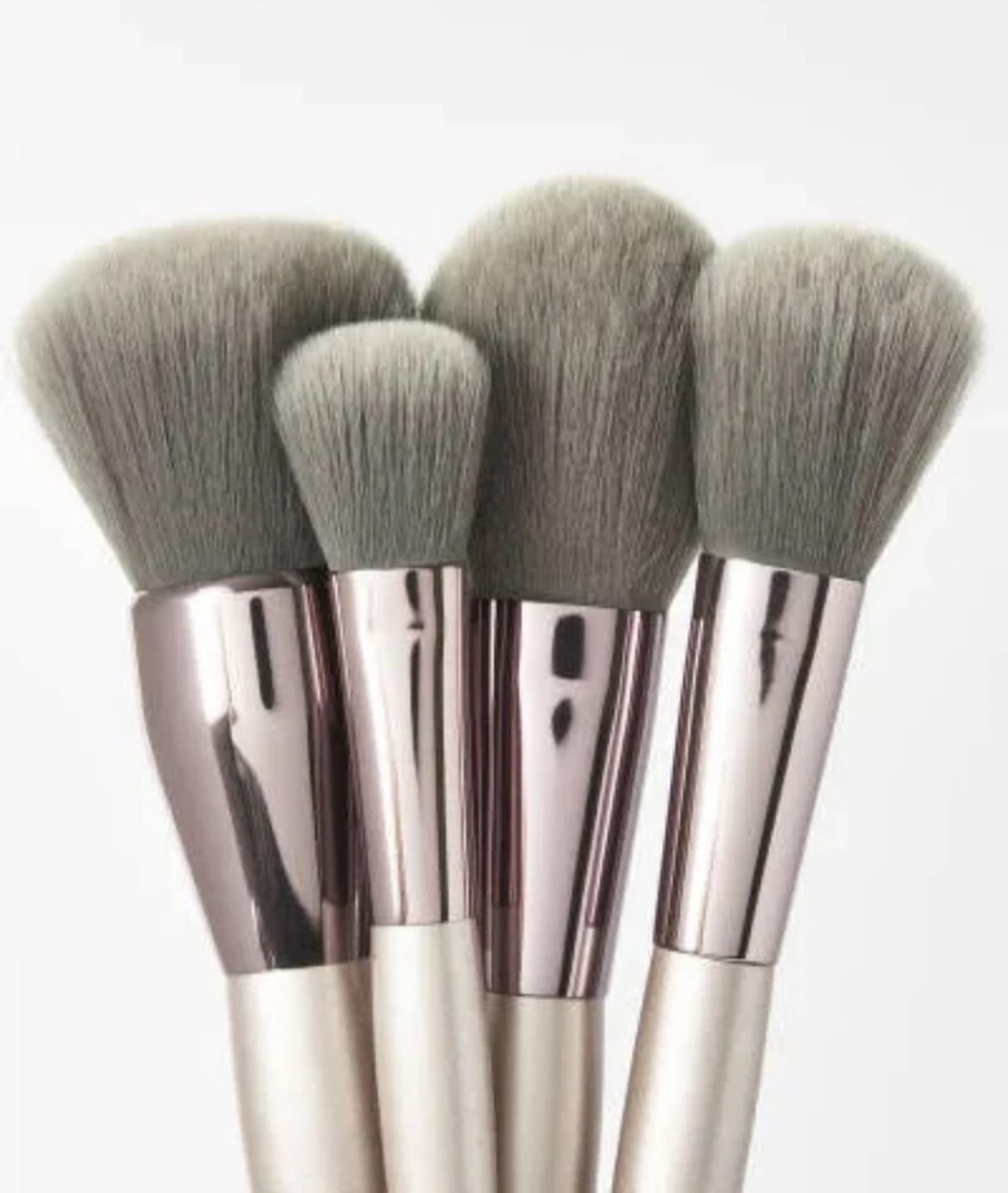 BH Cosmetics Lavish Elegance 15-Piece Brush Set with Cosmetic Bag