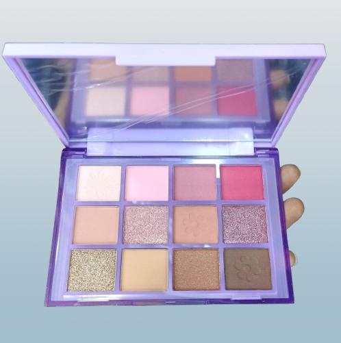 SAS Good Vibes Only Eyeshadow!