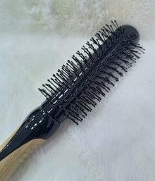 Round Hair Brush For Blow Drying & Styling Bristle Hair Brush for Women & Men