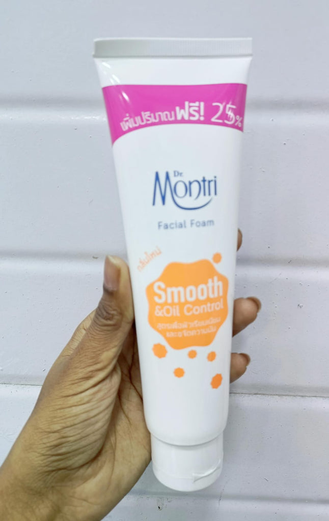Dr. Montri Facial Foam Whitening &  Oil Control