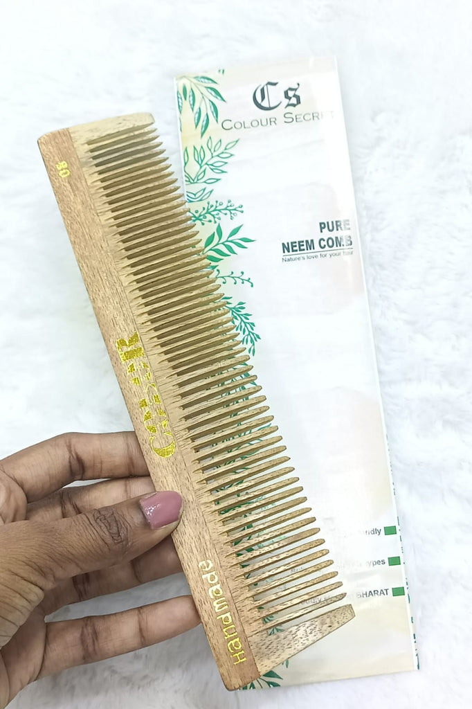 CS Colour Sec Neem Wooden Comb No.08