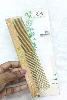CS Colour Sec Neem Wooden Comb No.08