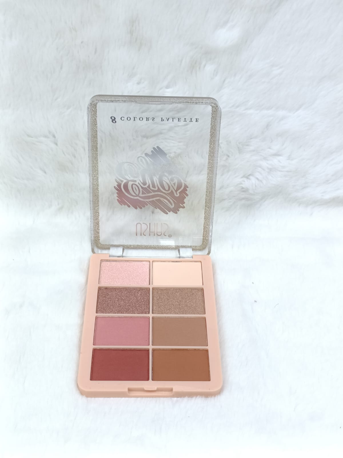 Ushas 8 Eyeshadow Palette