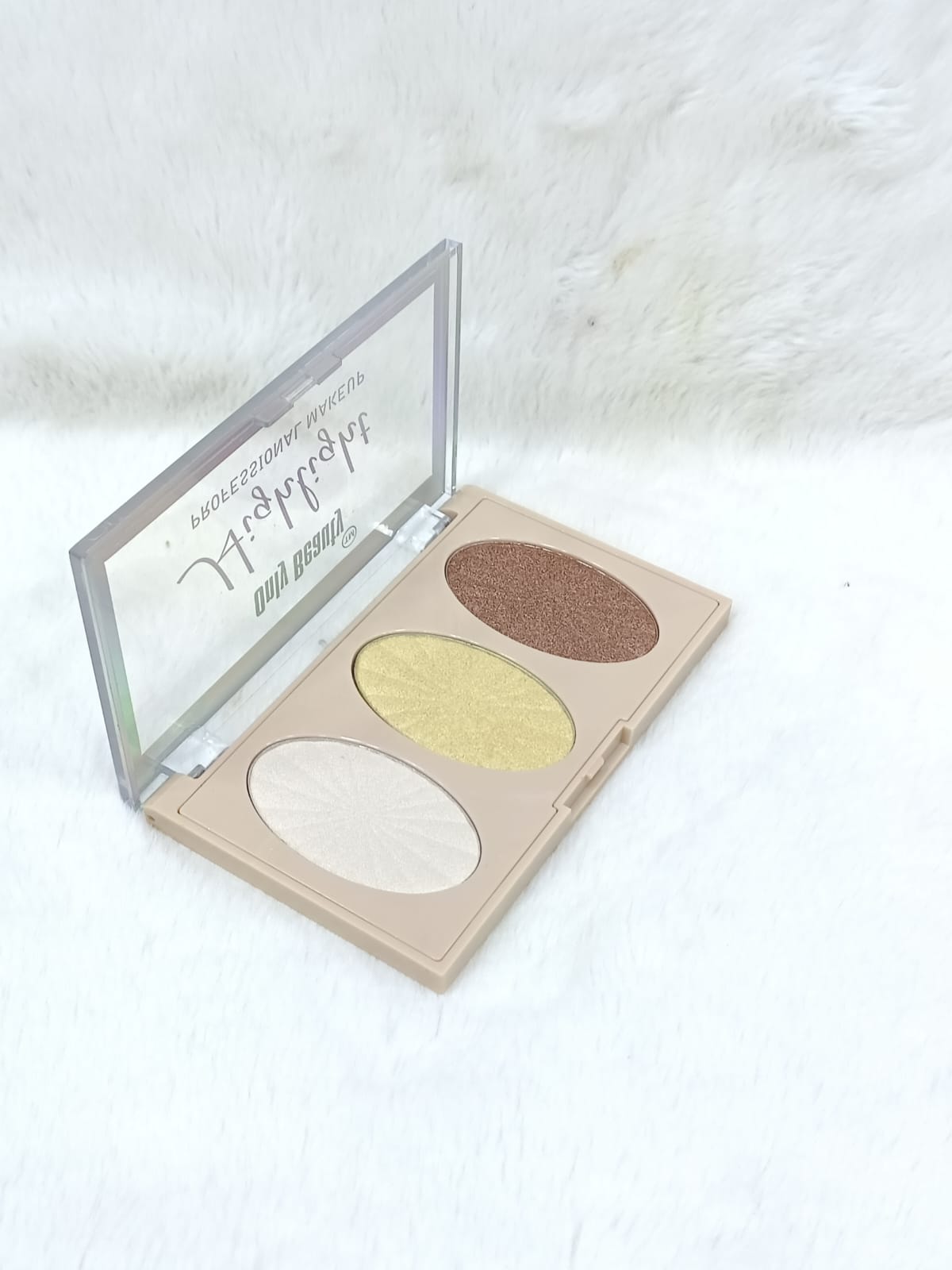 PROFESSIONAL MAKEUP ONLY BEAUTY HIGHLIGHT