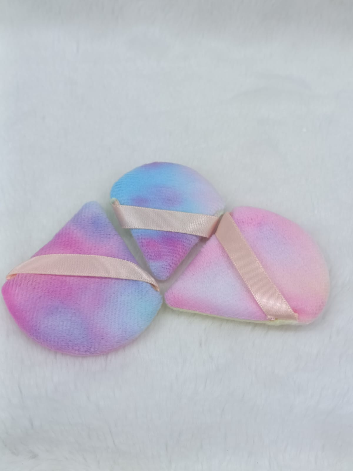 Kiss Lovely Powder Puffs Pack of 3 pcs