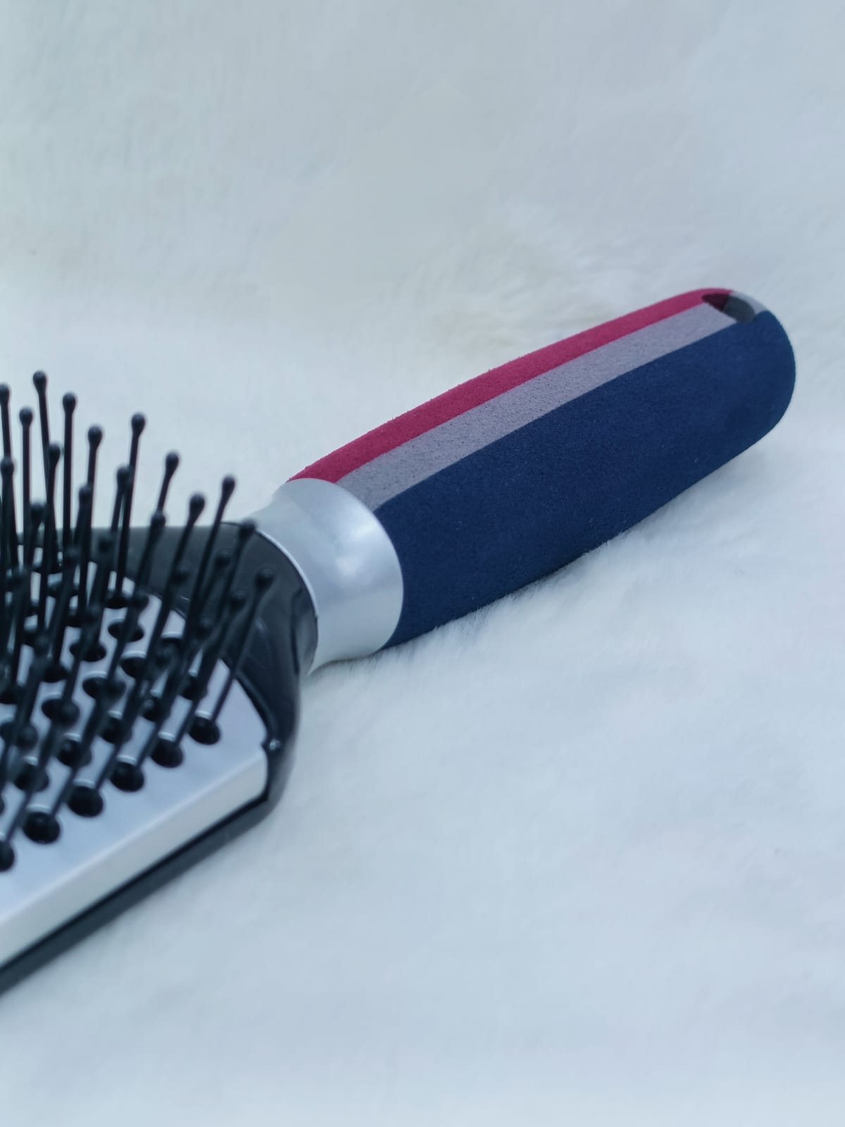 Flat Hair Brush for men and women designed for smooth, safe, and stylish hair