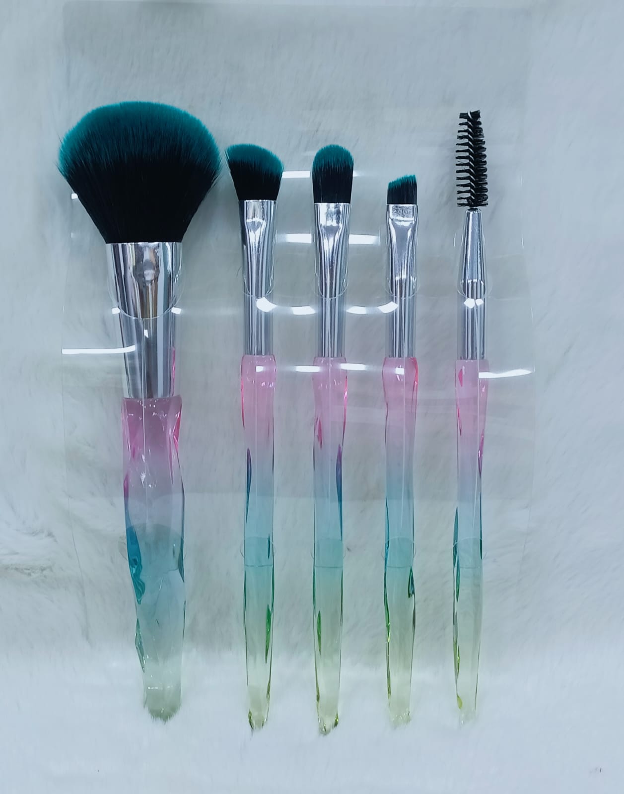 Makeup Brushes Set – 5 Beauty Products Tool Kit (Pack of 1)