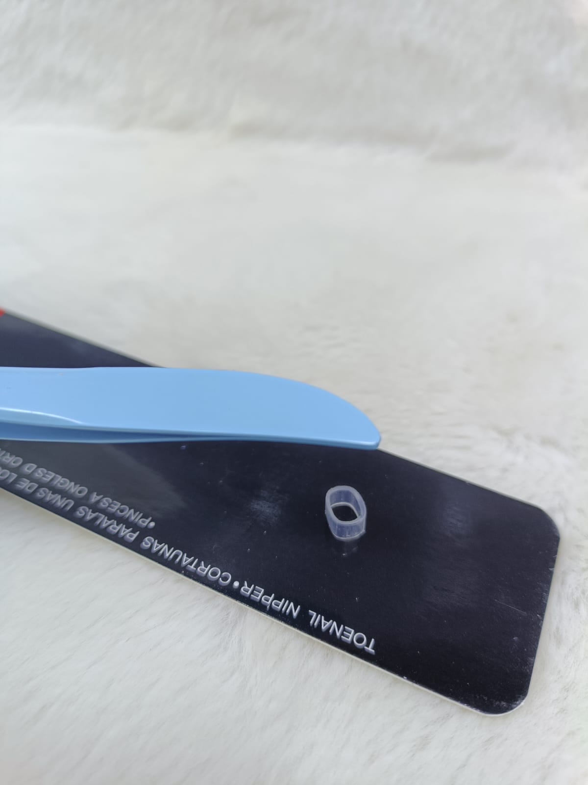 Beauty Care Tools Metal Eyebrow Tweezers!