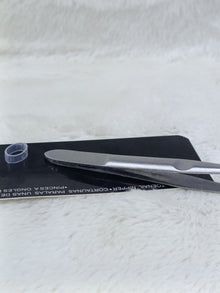Eyelash Tweezers (Pack of 1 pcs)
