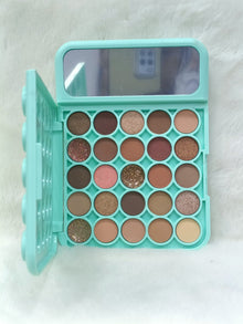 25 Colors Calculator-Style Eyeshadow Palette